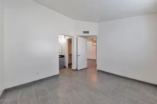 Photo #4: 6127611 Listing