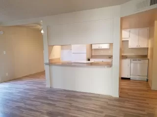 Photo #2: 6127866 Listing