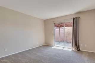 Photo #5: 6127996 Listing