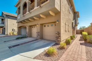 Photo #3: 6128056 Listing