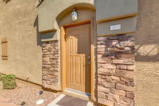 Photo #5: 6128056 Listing