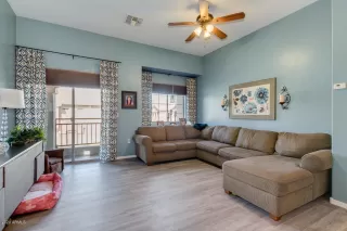 Photo #6: 6128056 Listing