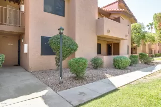 Photo #6: 6128170 Listing