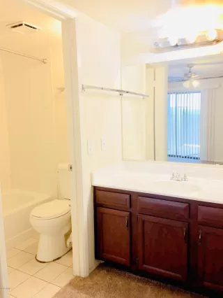 Photo #5: 6128179 Listing 