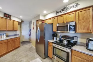 Photo #1: 6128425 Listing 