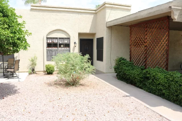MLS: 6128705 Condo For Sale