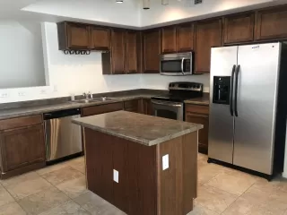 Photo #2: 6128819 Listing 