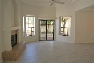 Photo #3: 6128897 Listing