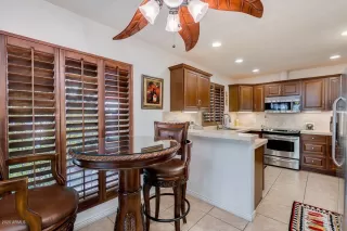 Photo #2: 6128969 Listing