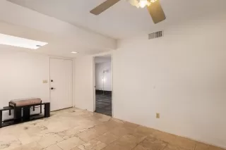 Photo #5: 6129150 Listing 