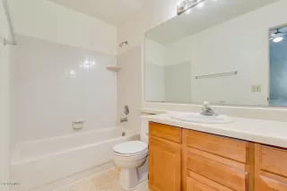 Photo #6: 6129165 Listing