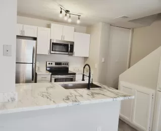 Photo #1: 6129245 Listing