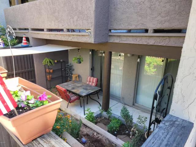 MLS: 6129550 Condo For Sale