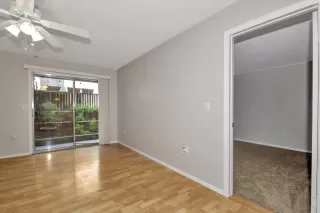 Photo #6: 6129550 Listing