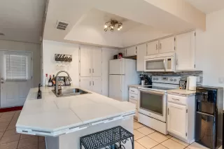 Photo #1: 6129568 Listing