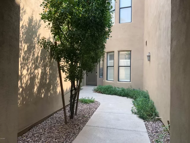 MLS: 6129649 Condo For Sale