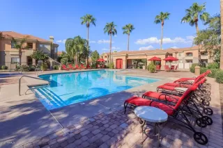 Photo #6: 6129661 Listing