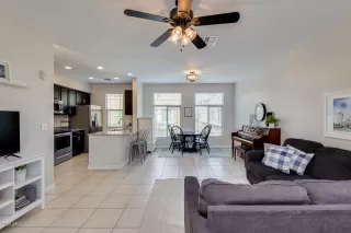 Photo #4: 6129708 Listing 