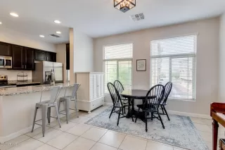 Photo #5: 6129708 Listing 