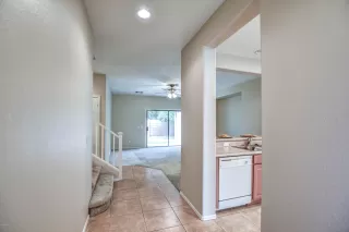 Photo #4: 6129723 Listing