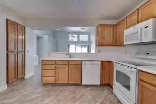 Photo #4: 6129732 Listing 