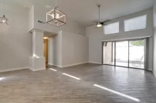 Photo #6: 6129732 Listing 