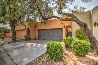 Photo #2: 6129870 Listing