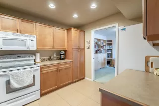 Photo #2: 6129880 Listing