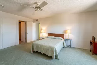 Photo #6: 6129880 Listing