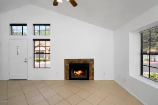 Photo #1: 6129883 Listing