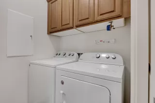 Photo #5: 6130124 Listing 