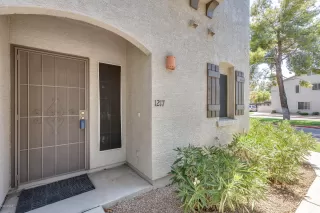 Photo #3: 6130157 Listing