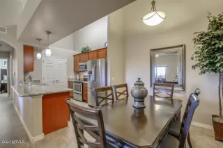 Photo #5: 6130249 Listing