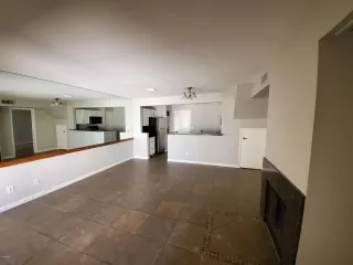 Photo #3: 6130259 Listing