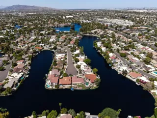 Photo #4: 6130334 Listing