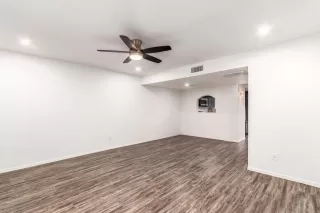 Photo #6: 6130600 Listing 