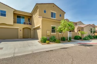 Photo #2: 6130804 Listing 