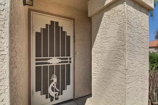 Photo #2: 6130883 Listing 