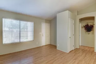 Photo #4: 6130883 Listing 