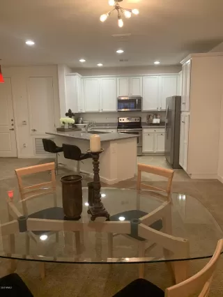 Photo #4: 6131062 Listing