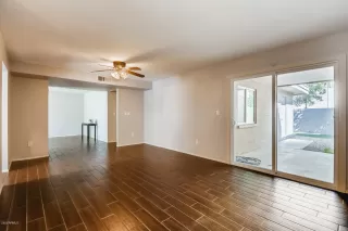 Photo #4: 6131093 Listing 