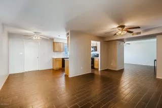 Photo #5: 6131093 Listing 