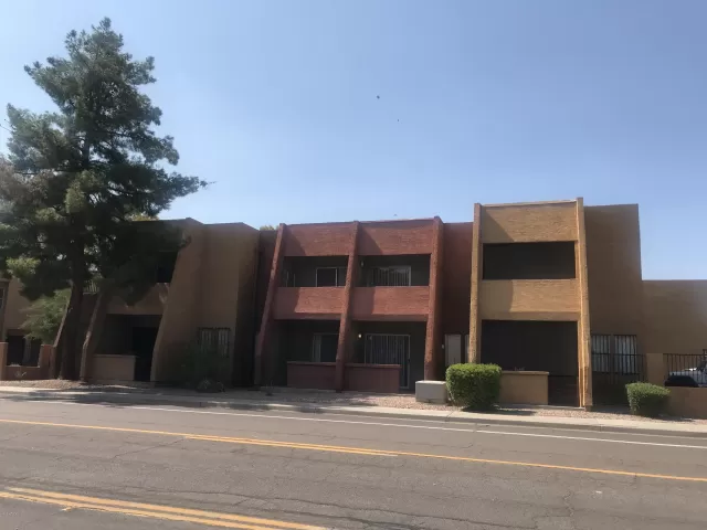 MLS: 6131098 Condo For Sale