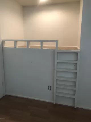 Photo #6: 6131098 Listing 