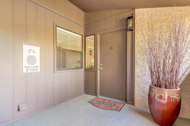 MLS: 6131103 Condo For Sale