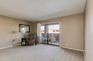 Photo #2: 6131103 Listing