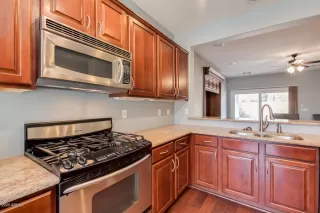 Photo #3: 6131133 Listing