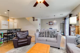 Photo #6: 6131149 Listing 