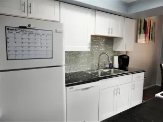 Photo #3: 6131197 Listing