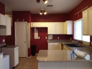 Photo #3: 6131229 Listing